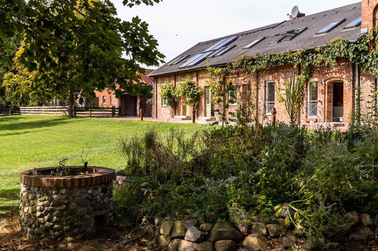 Gutshof Gross Behnkenhagen Daire Dış mekan fotoğraf